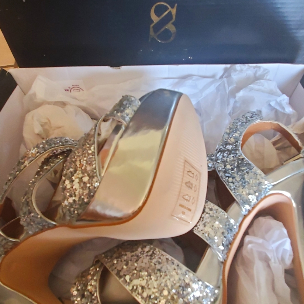 Scene by Shoedazzle Glitter Silver high heels